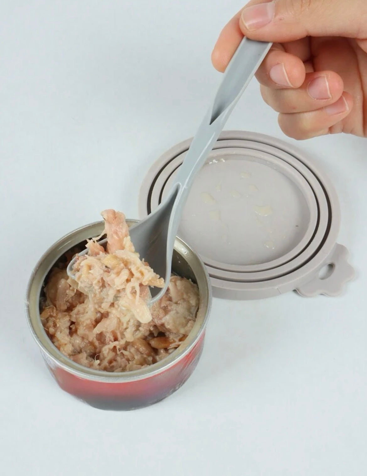 Silicone Pet Can Cover Reusable Fresh-keeping With Feeding Spoon