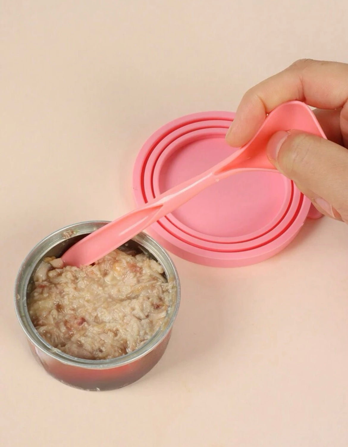 Silicone Pet Can Cover Reusable Fresh-keeping With Feeding Spoon