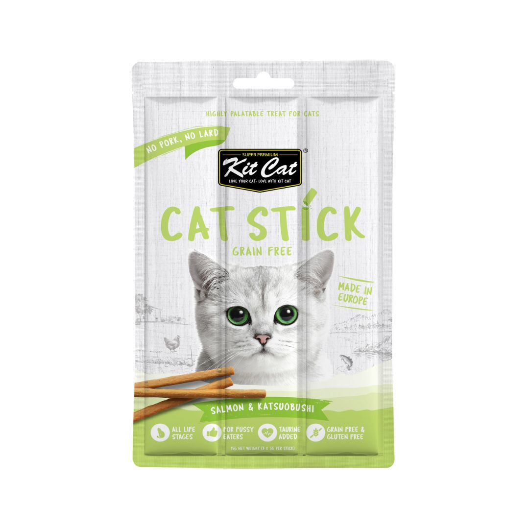 Kit Cat Cat Sticks Salmon & Katsuobushi is a rewarding cat treat that is perfect for your cats. A grain-free and meaty snack to encourage play and keep your pets active, this series is also great for teaching new tricks and behavior.