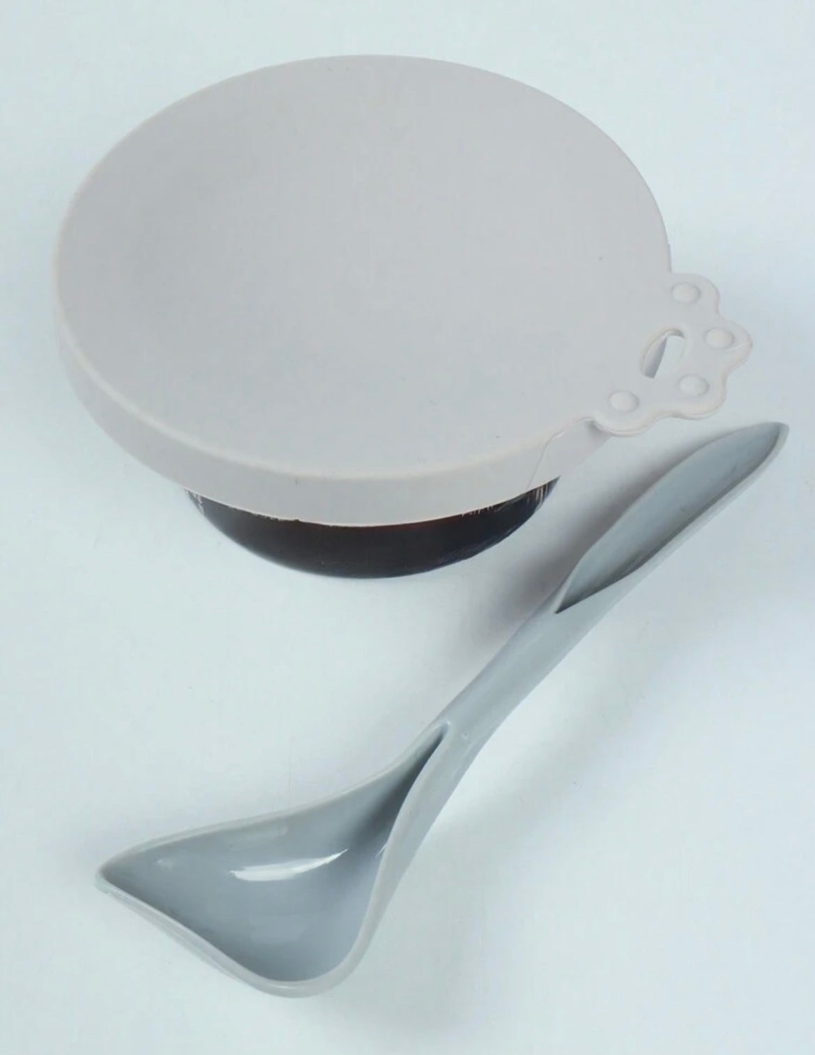 Silicone Pet Can Cover Reusable Fresh-keeping With Feeding Spoon