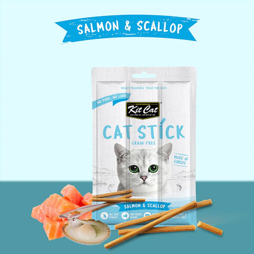 Kit Cat Cat Sticks Salmon & Scallop is a rewarding cat treat that is perfect for your cats. A grain-free and meaty snack to encourage play and keep your pets active, this series is also great for teaching new tricks and behavior.